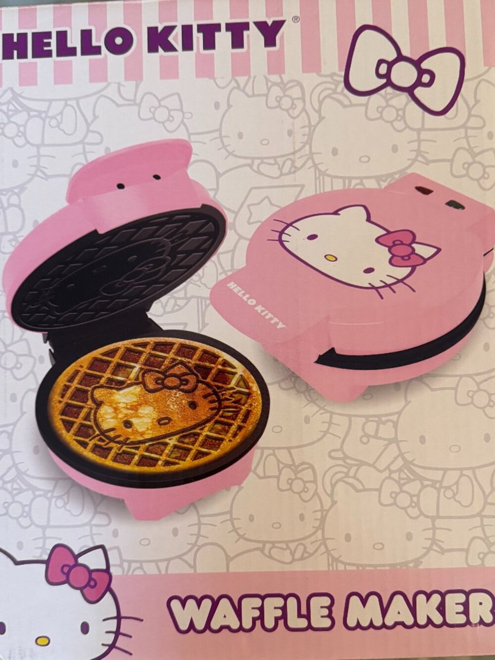 PINK Hello Kitty Waffle Maker NIB Sanrio 2024 Uncanny Brands Unused
